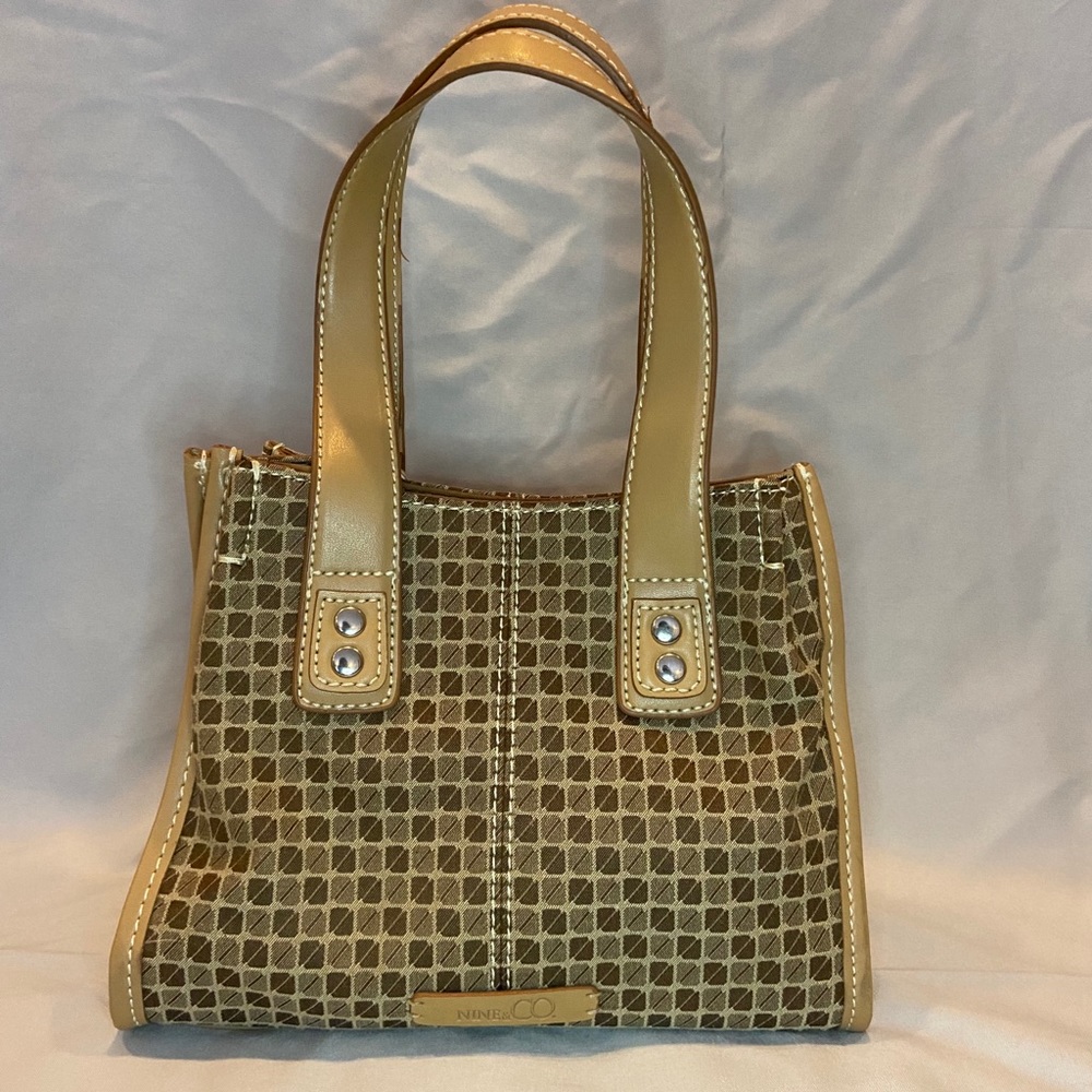 Nine & CO Small Handbag